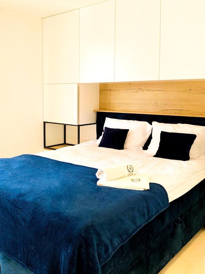 Jacuzzi Spa Prestige Krasków Dış mekan fotoğraf
