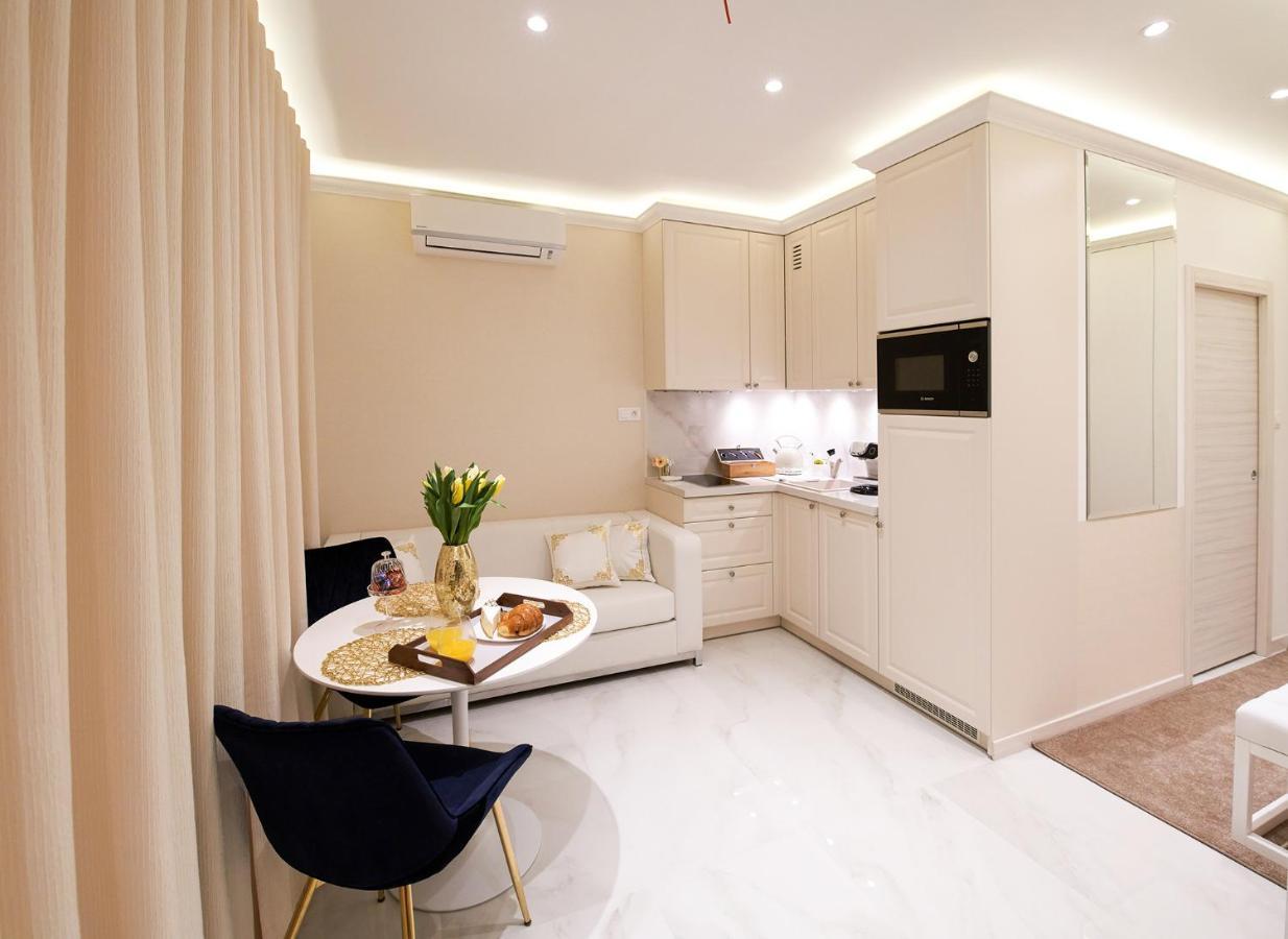 Jacuzzi Spa Prestige Krasków Dış mekan fotoğraf