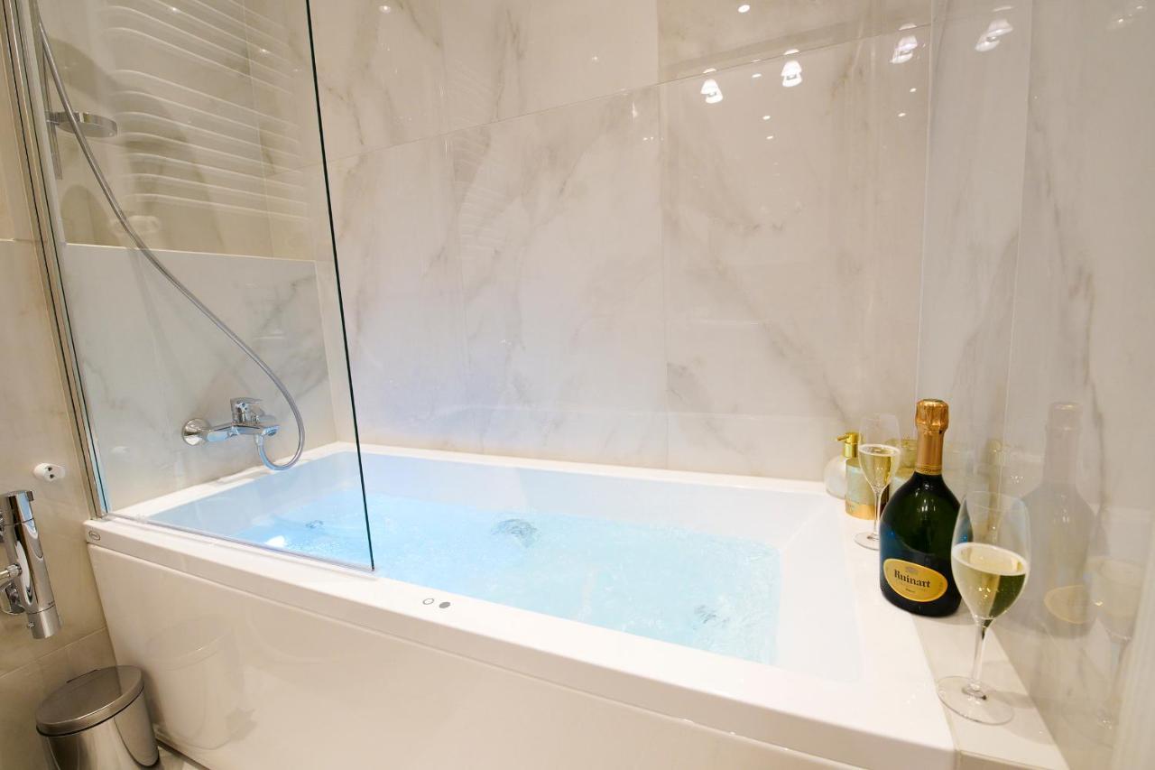 Jacuzzi Spa Prestige Krasków Dış mekan fotoğraf