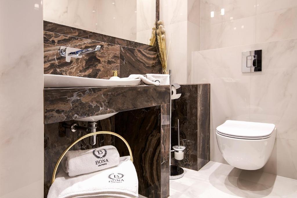Jacuzzi Spa Prestige Krasków Dış mekan fotoğraf