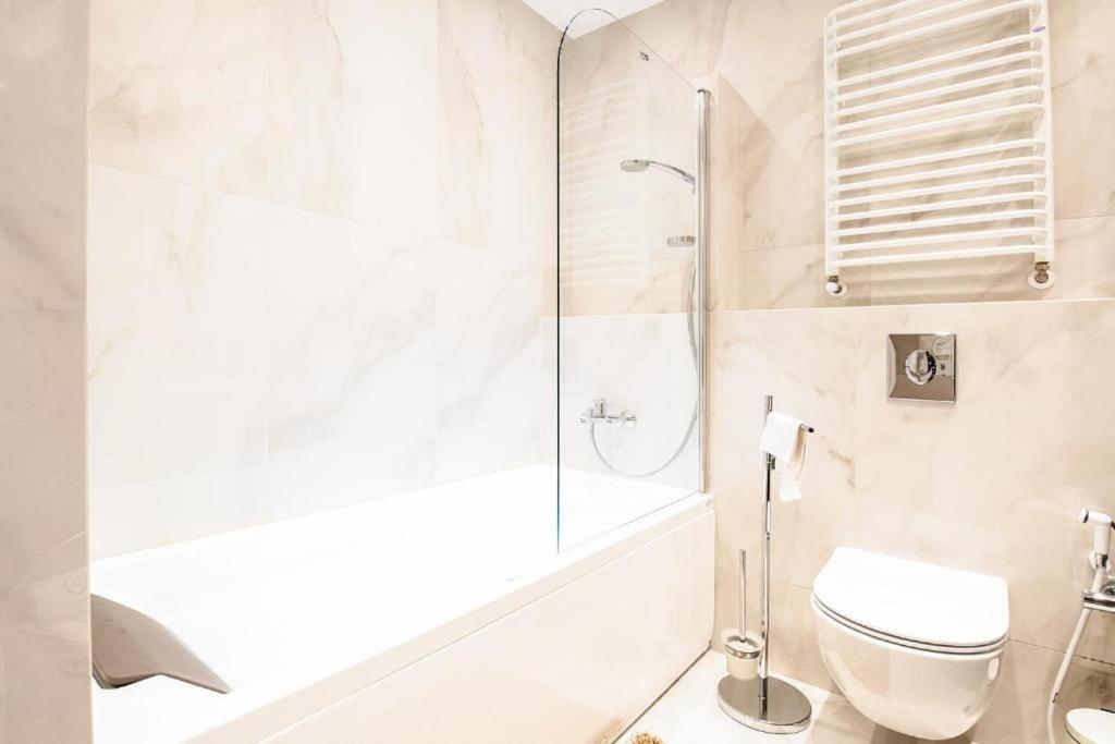 Jacuzzi Spa Prestige Krasków Dış mekan fotoğraf