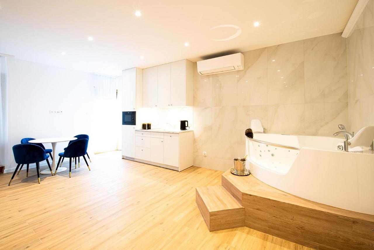 Jacuzzi Spa Prestige Krasków Dış mekan fotoğraf